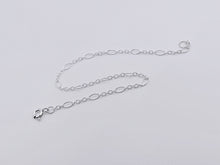 Load image into Gallery viewer, Finespun Chain Bracelet