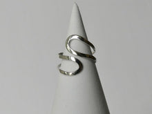 Load image into Gallery viewer, 1976 Ring