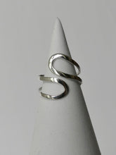 Load image into Gallery viewer, 1976 Ring