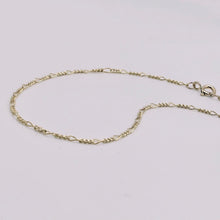 Load image into Gallery viewer, Petite Figaro Bracelet