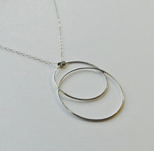 Load image into Gallery viewer, An Entanglement Necklace