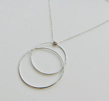 Load image into Gallery viewer, An Entanglement Necklace