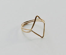 Load image into Gallery viewer, Empty Diamond Ring