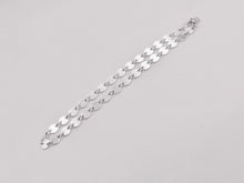 Load image into Gallery viewer, Shimmery Disc Bracelet