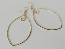 Load image into Gallery viewer, Holiday in Spain Earrings