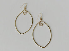 Load image into Gallery viewer, Holiday in Spain Earrings