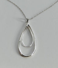 Load image into Gallery viewer, Hypnotic Necklace