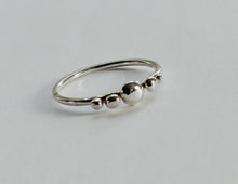 Load image into Gallery viewer, Skipping Stones Ring