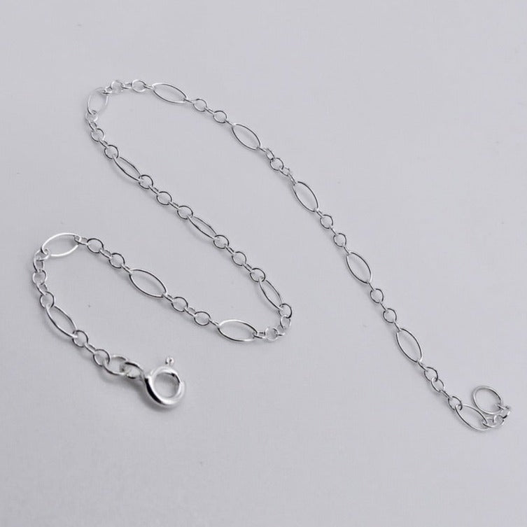 Finespun Chain Bracelet