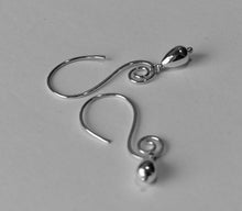 Load image into Gallery viewer, Silver and Swirl Earrings
